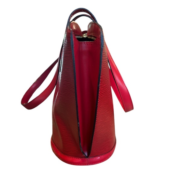 Louis Vuitton St. Jaques Red Epi Leather Bag EUC A20994 - Picture 6 of 11
